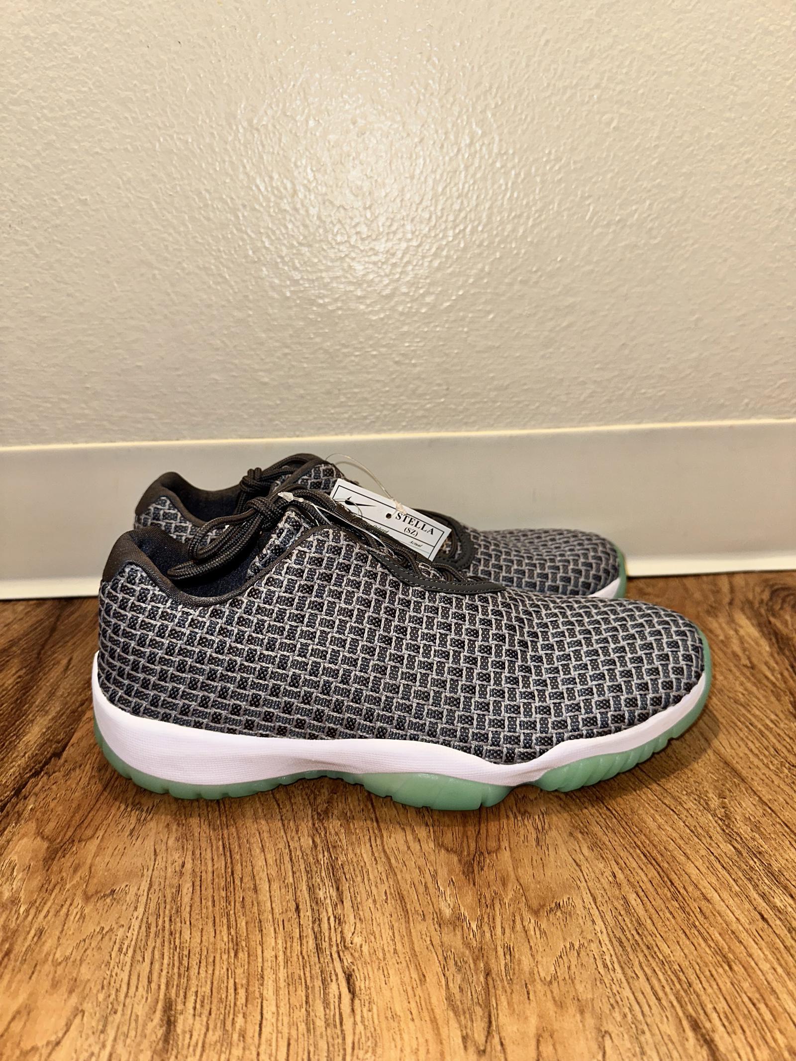 Jordan Future Low Wolf Grey Emerald Rise Sample